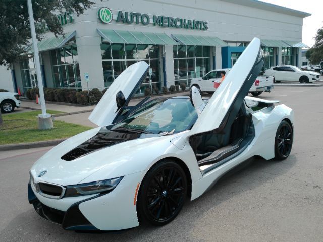 2019 BMW i8 PURE IMPULSE CONVERTIBLE