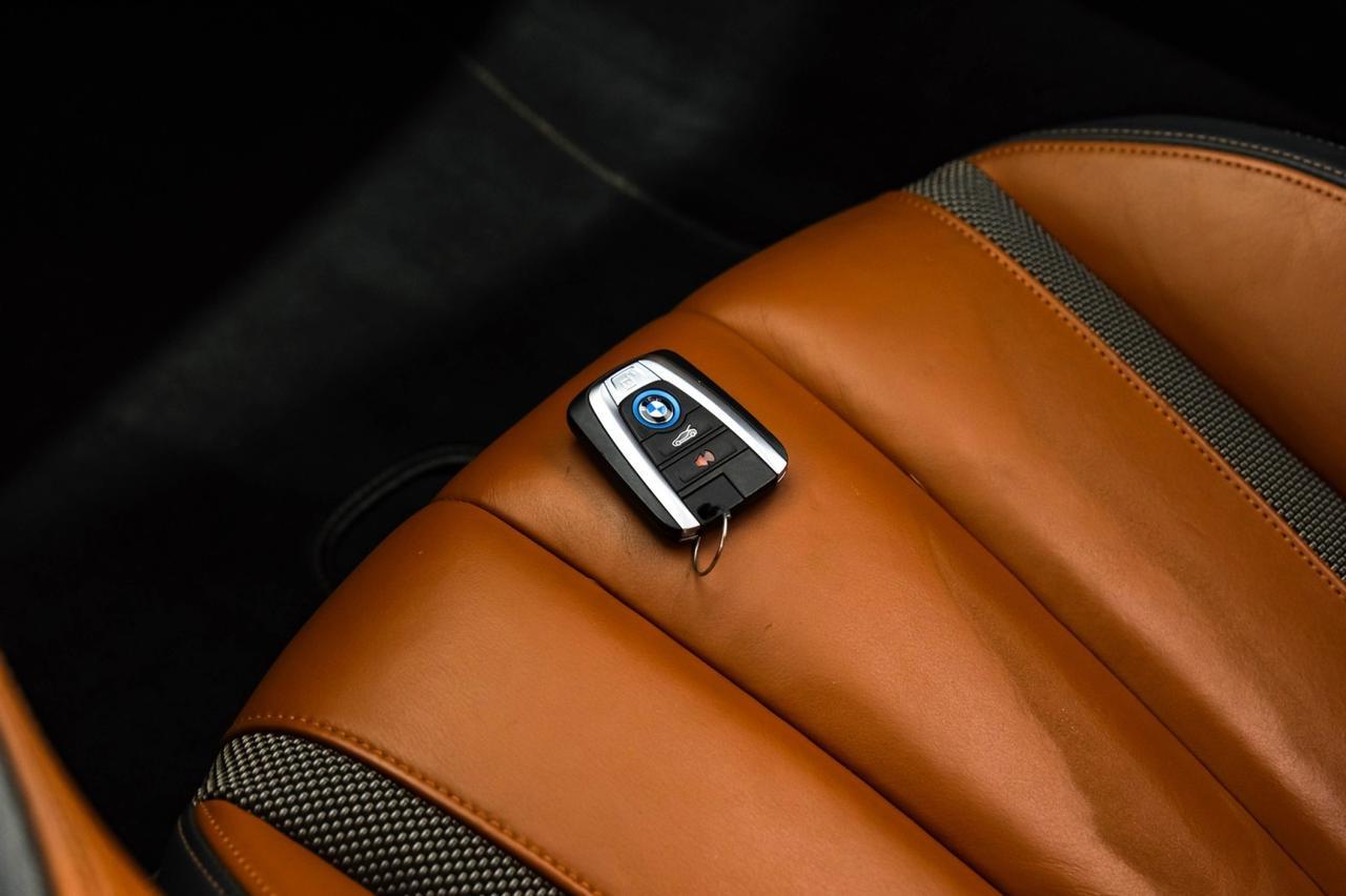 2019 BMW i8 ROADSTER HEADUP DISPLAY FRONTAL COLLISION WARNING NAVIGATION HARMAN KARDON SOUND Carrollton TX