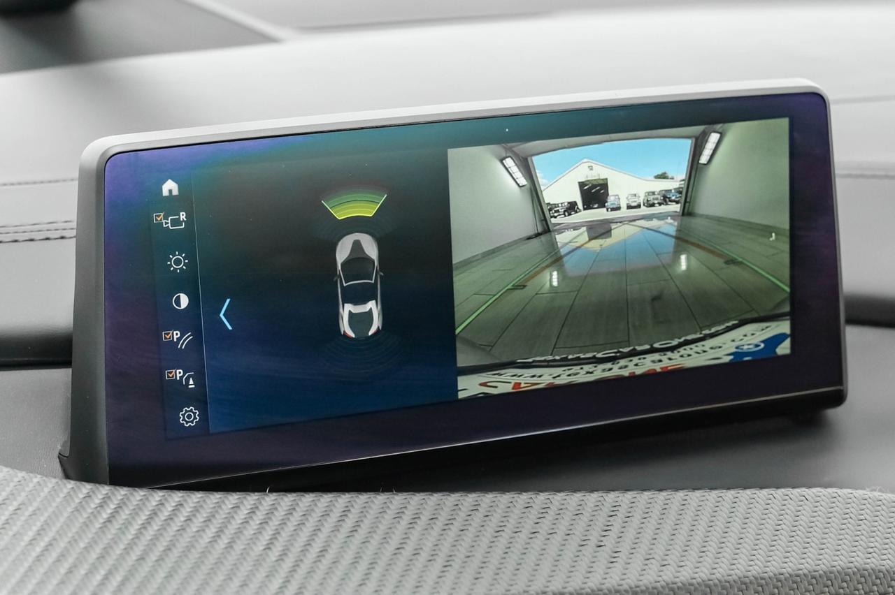 2019 BMW i8 ROADSTER HEADUP DISPLAY FRONTAL COLLISION WARNING NAVIGATION HARMAN KARDON SOUND Carrollton TX