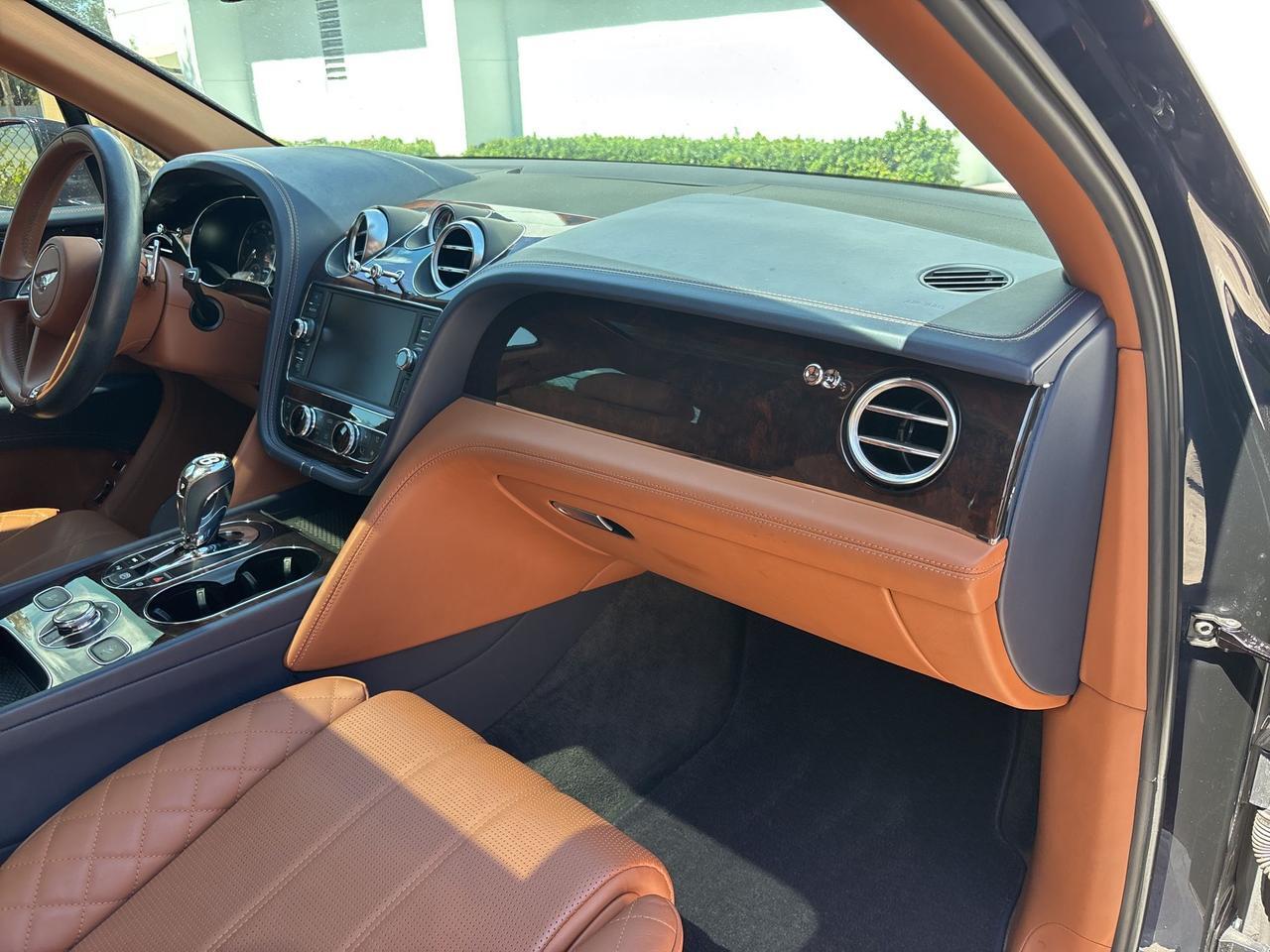 2019 Bentley Bentayga V8 Ft Lauderdale FL