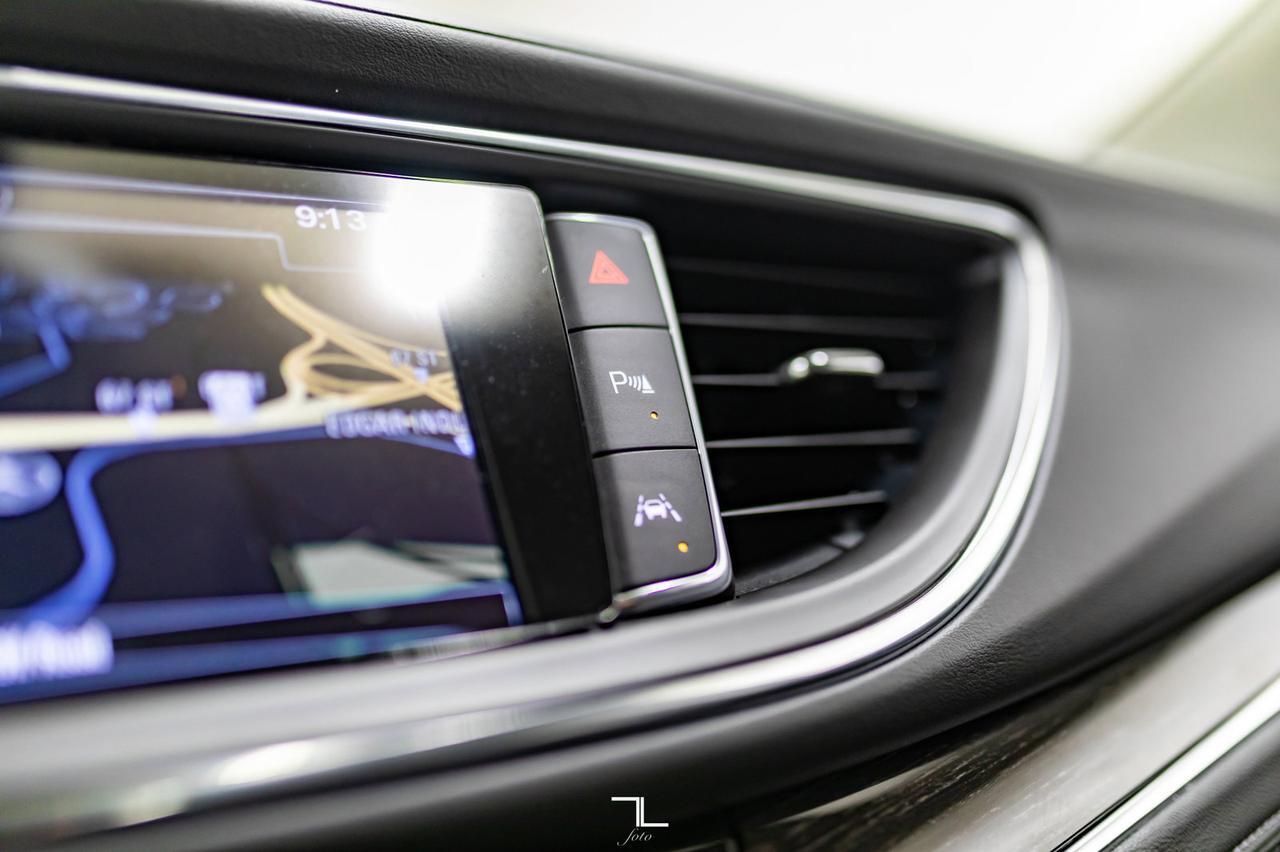 2019 Buick Enclave AWD Avenir Leather Roof Nav BCam Red Deer AB