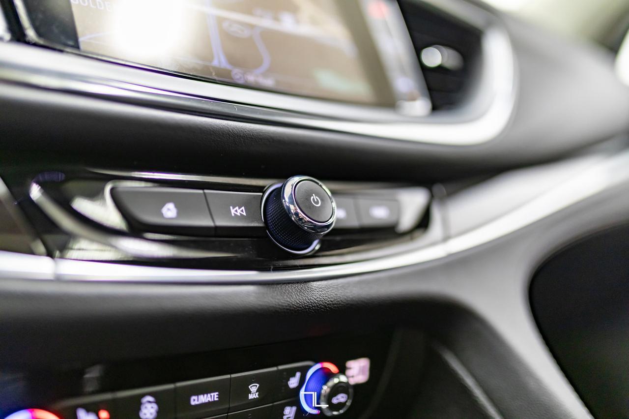 2019 Buick Enclave AWD Avenir Leather Roof Nav BCam Red Deer AB