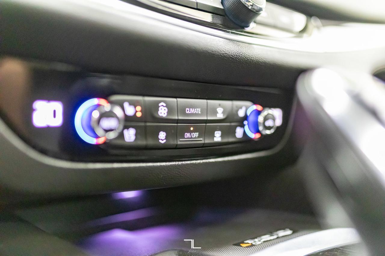 2019 Buick Enclave AWD Avenir Leather Roof Nav BCam Red Deer AB