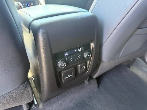 2019 Buick Enclave FWD Essence Mesa AZ