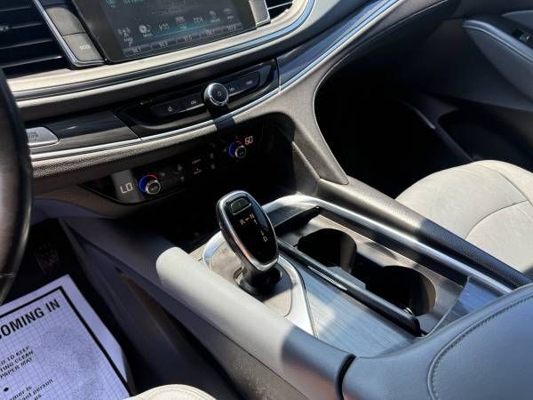 2019 Buick Enclave FWD Essence Mesa AZ