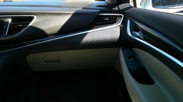 2019 Buick Enclave FWD Essence San Antonio TX