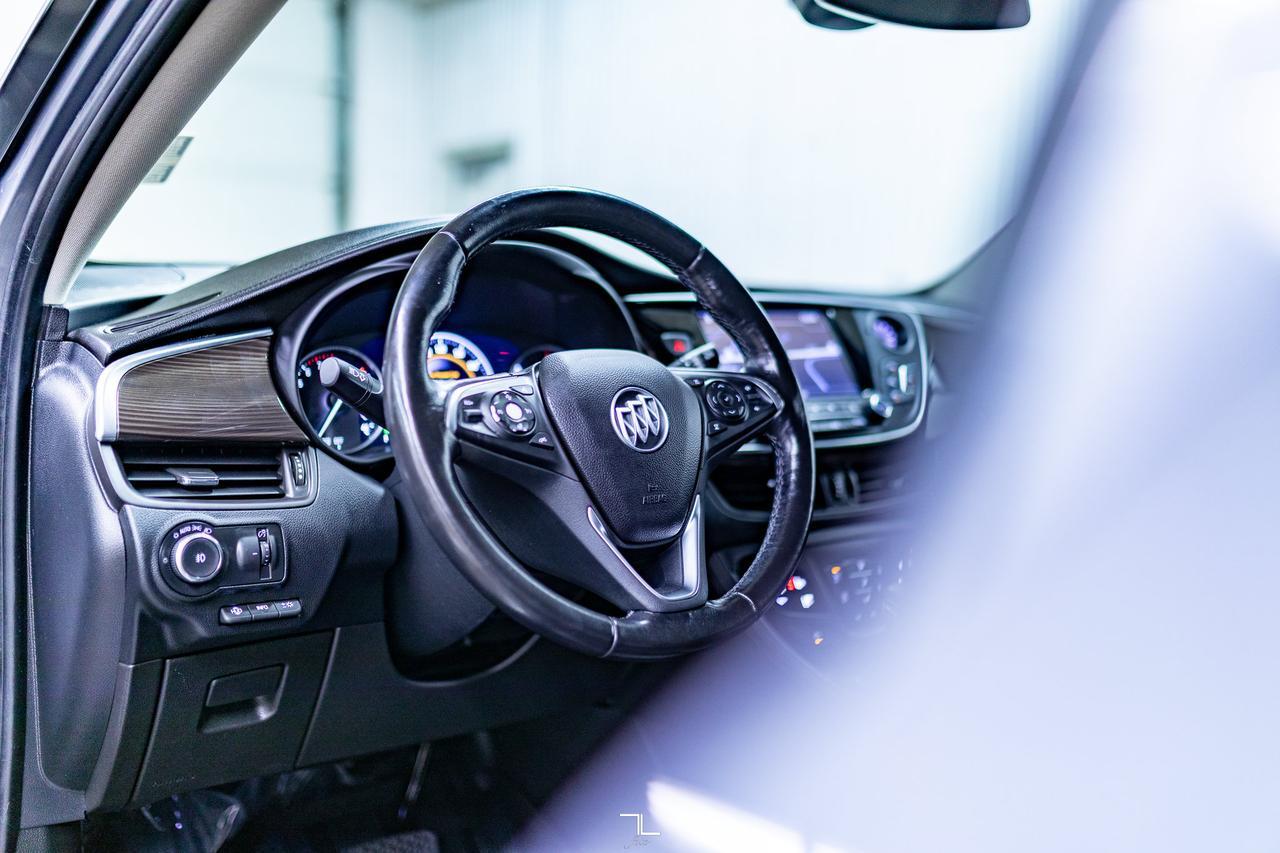 2019 Buick Envision AWD Premium II Leather Nav BCam Red Deer AB