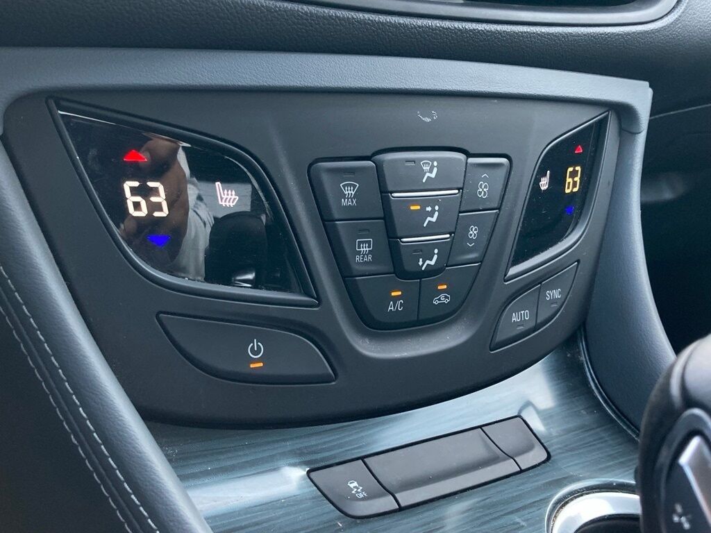 2019 Buick Envision Essence San Antonio TX