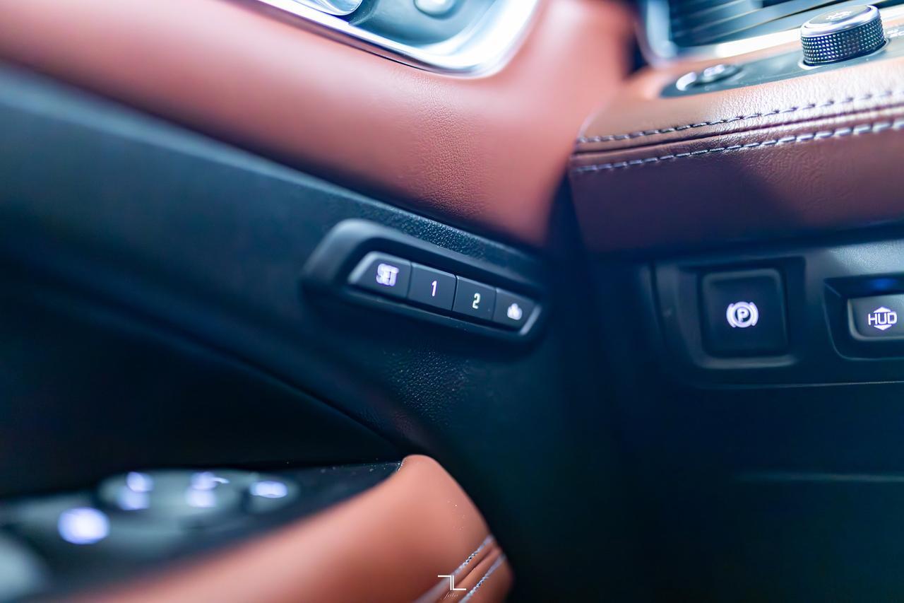 2019 Buick LaCrosse AWD Avenir Leather Roof Nav BCam Red Deer AB