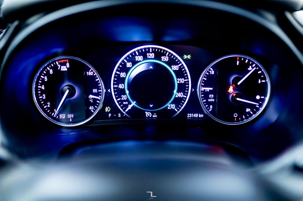 2019 Buick LaCrosse AWD Avenir Leather Roof Nav BCam Red Deer AB