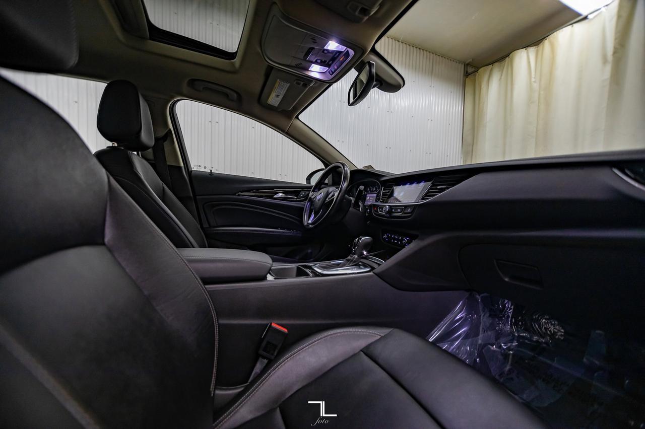 2019 Buick Regal AWD Essence Leather Roof Nav BCam Red Deer AB