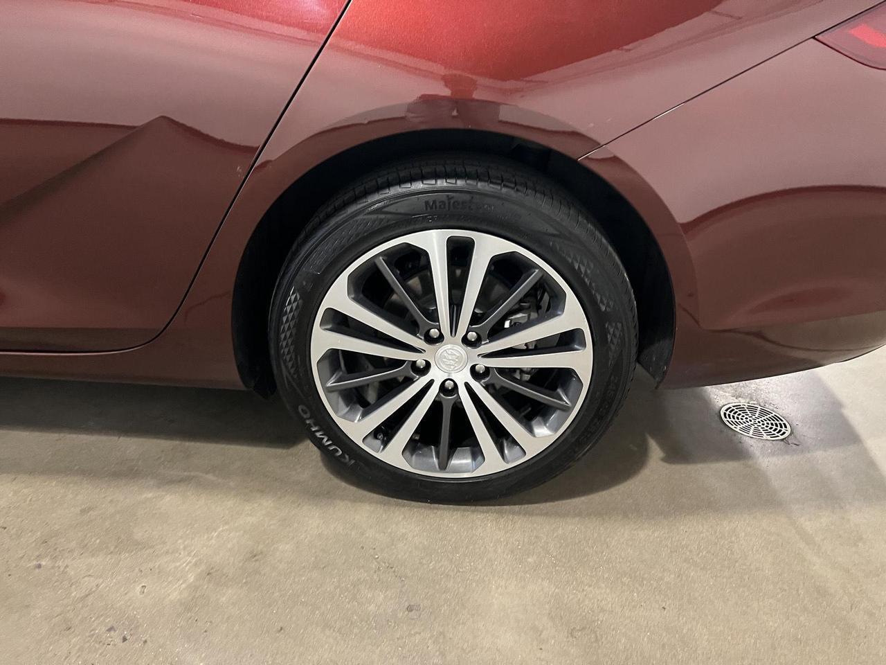 2019 Buick Regal Sportback Essence Parker CO
