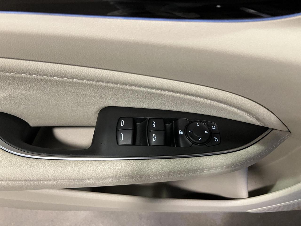 2019 Buick Regal Sportback Essence Parker CO