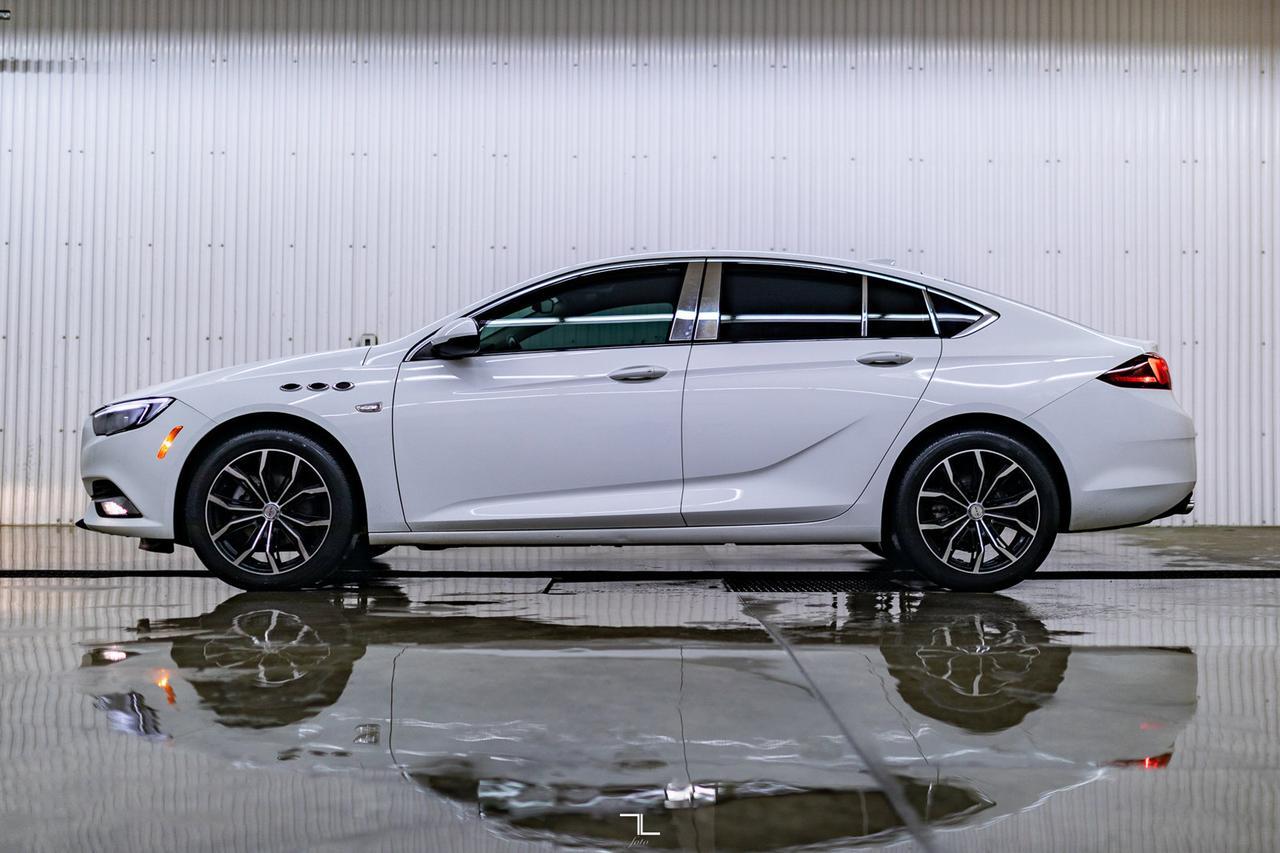 2019 Buick Regal Sportback Preferred II BCam Red Deer AB