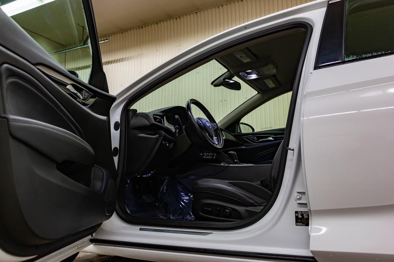 2019 Buick Regal Sportback Preferred II BCam Red Deer AB