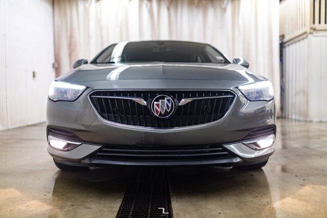2019 Buick Regal Sportback Preferred II PSeat BCam Red Deer AB