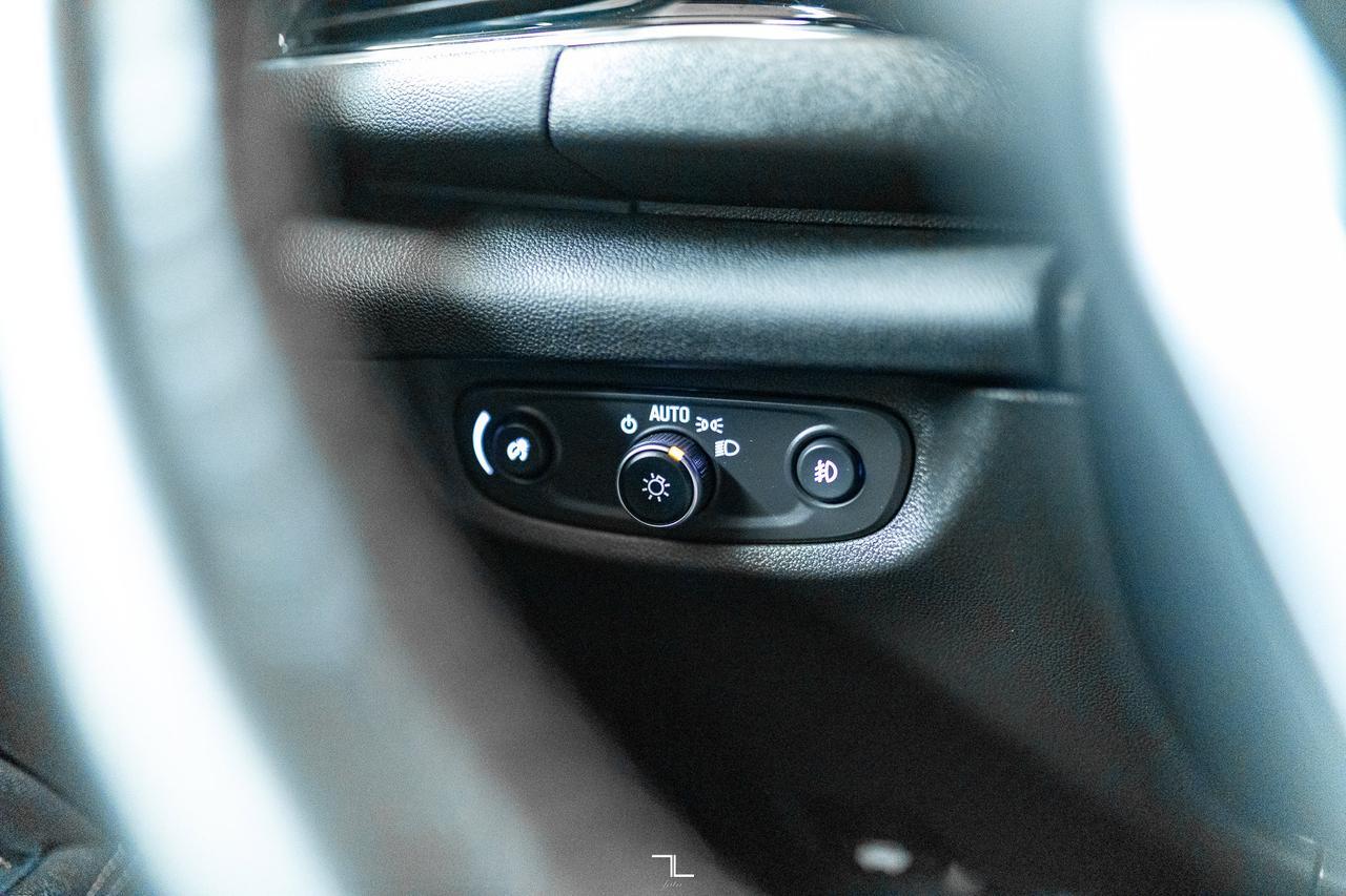 2019 Buick Regal Sportback Preferred II PSeat BCam Red Deer AB