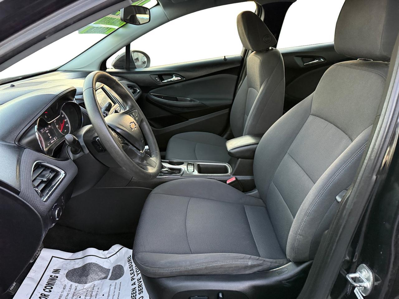 2019 CHEVROLET CRUZE LT LT Kansas City MO