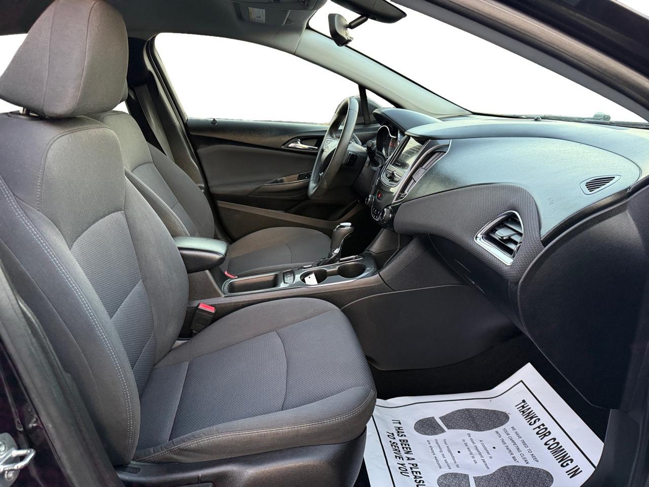 2019 CHEVROLET CRUZE LT LT Kansas City MO