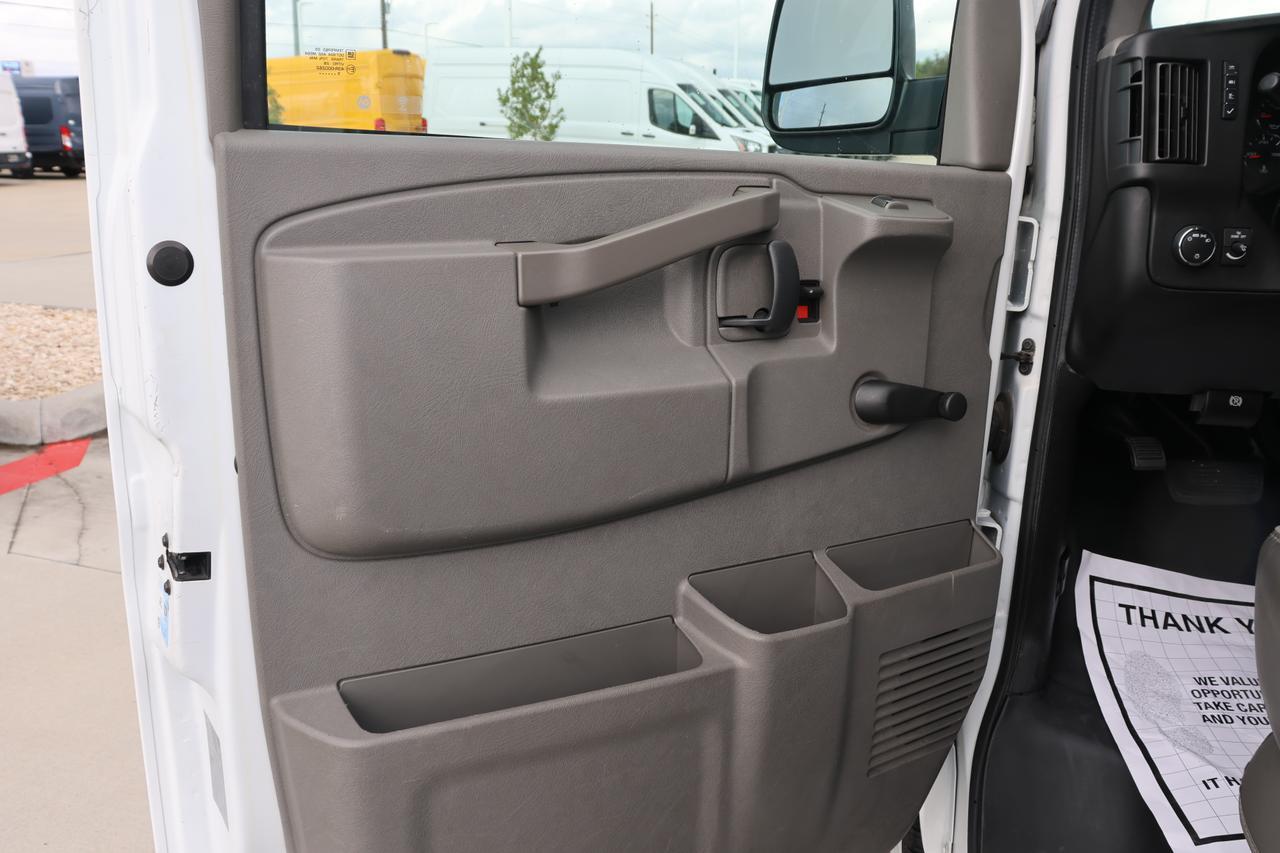 2019 CHEVROLET EXPRESS G2500 Houston TX