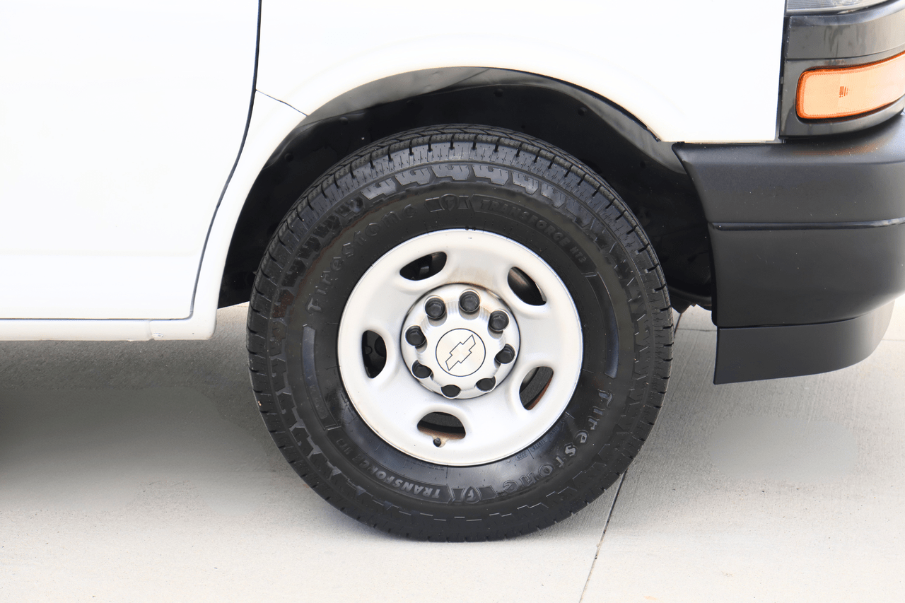 2019 CHEVROLET EXPRESS G2500 Houston TX