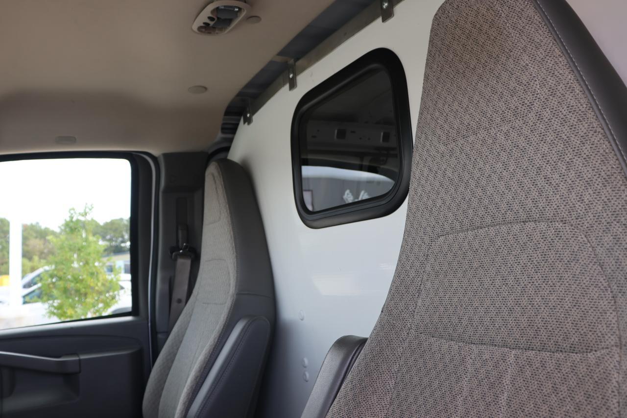 2019 CHEVROLET EXPRESS G2500 Houston TX