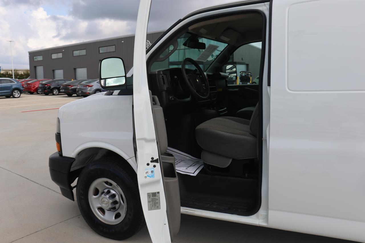 2019 CHEVROLET EXPRESS G2500 Houston TX