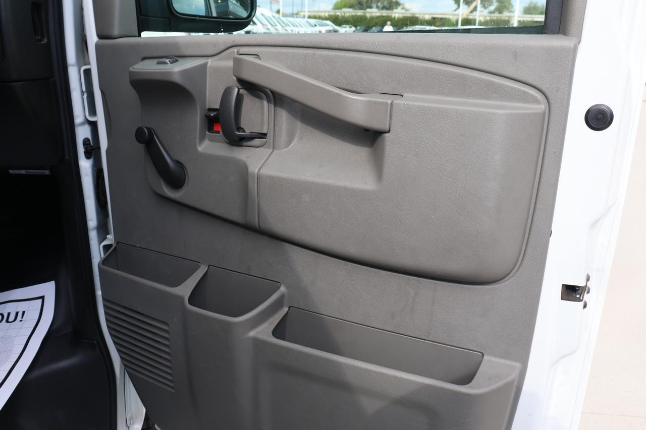 2019 CHEVROLET EXPRESS G2500 Houston TX