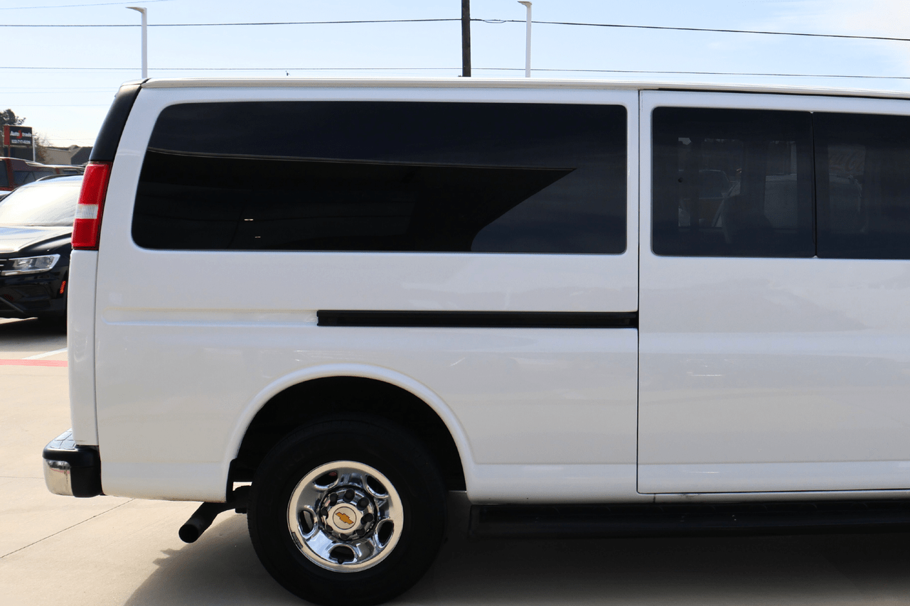 2019 CHEVROLET EXPRESS G3500 LT Houston TX