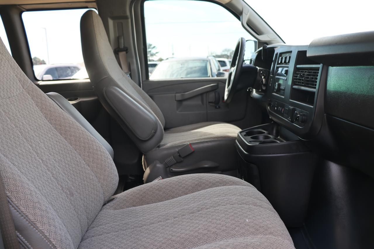 2019 CHEVROLET EXPRESS G3500 LT Houston TX