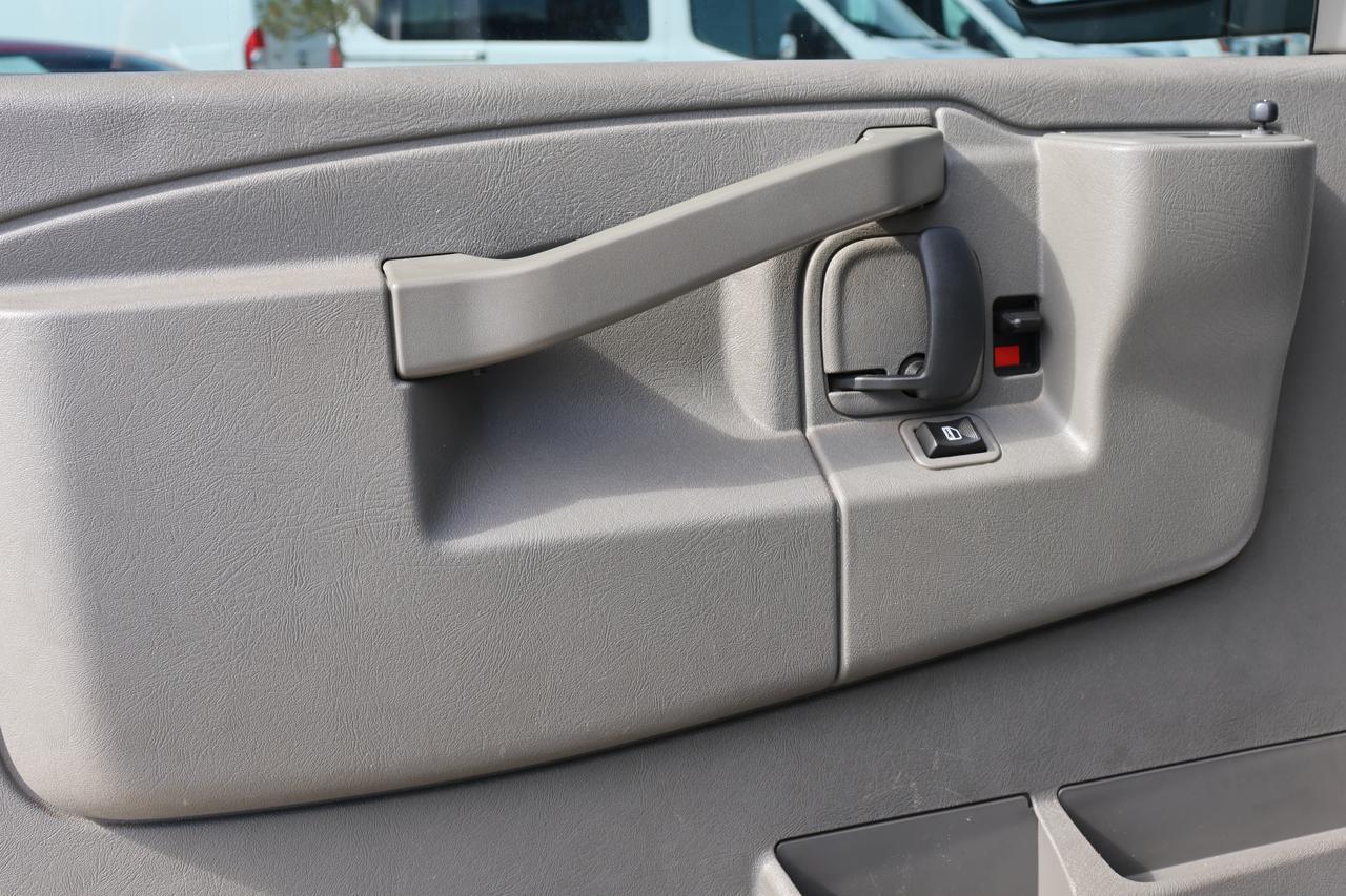 2019 CHEVROLET EXPRESS G3500 LT Houston TX