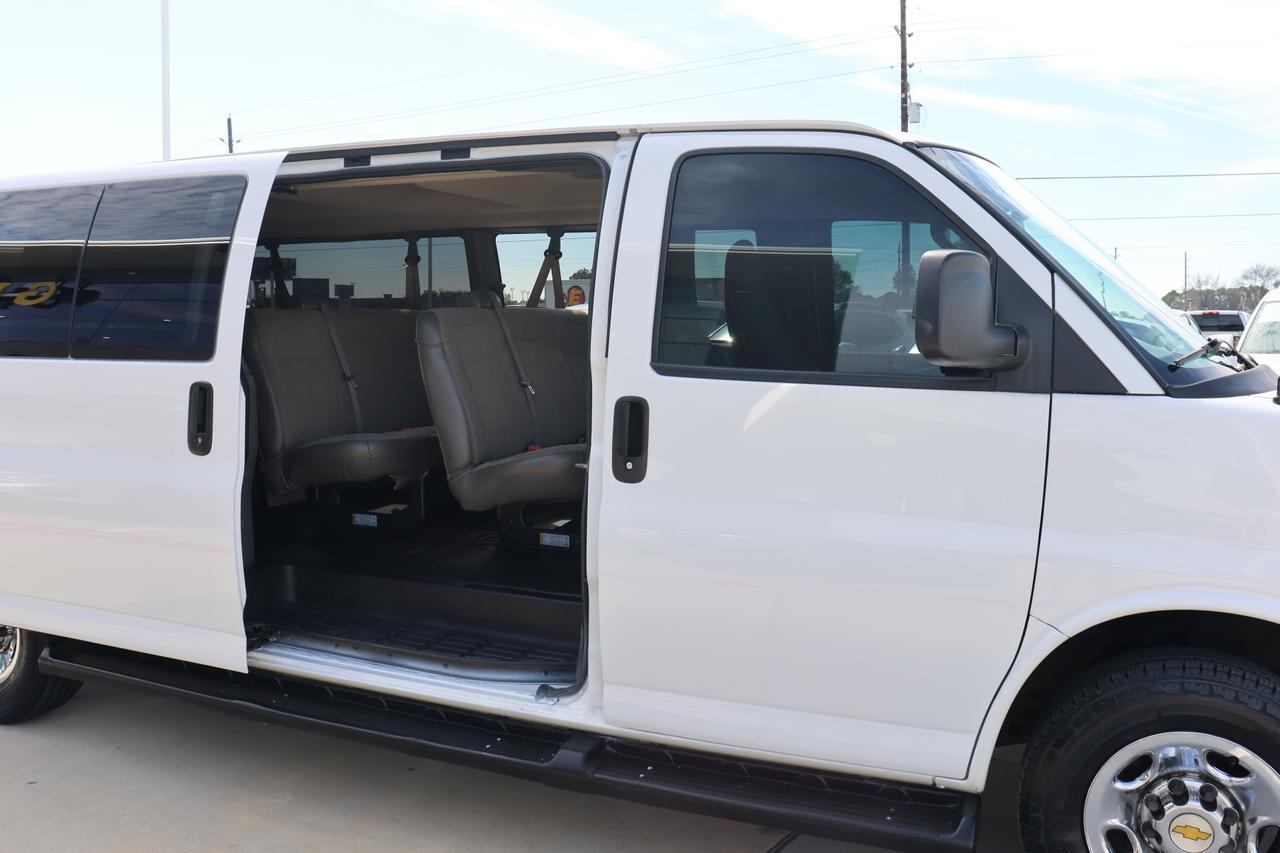2019 CHEVROLET EXPRESS G3500 LT Houston TX