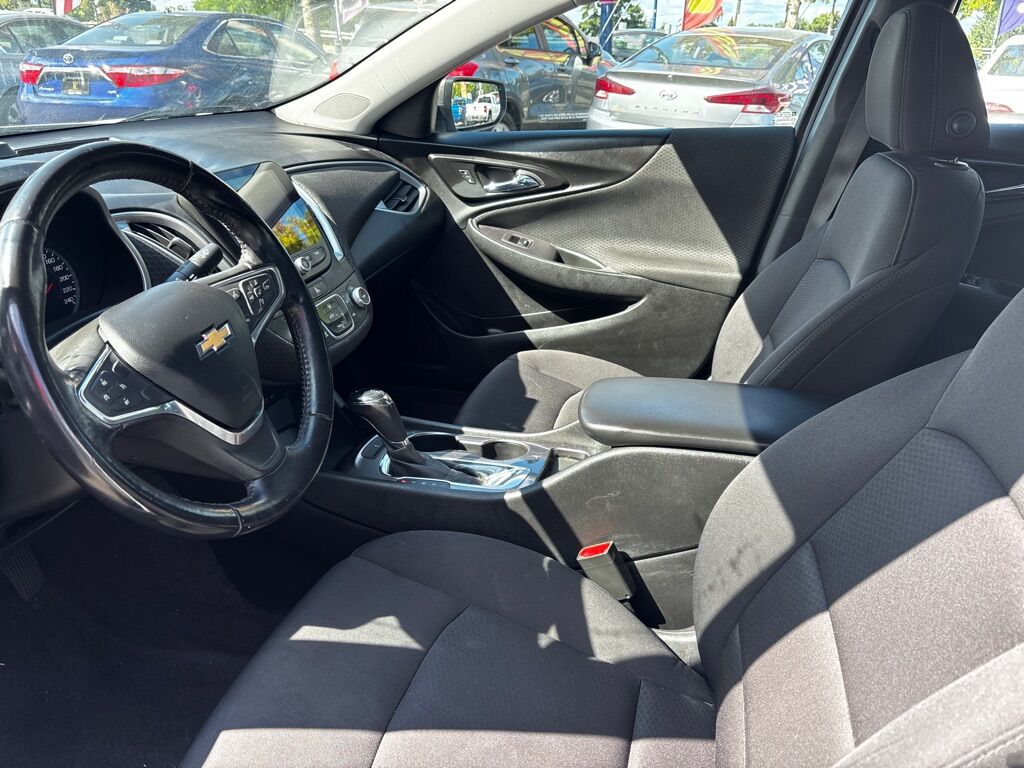 2019 CHEVROLET MALIBU RS Des Moines WA