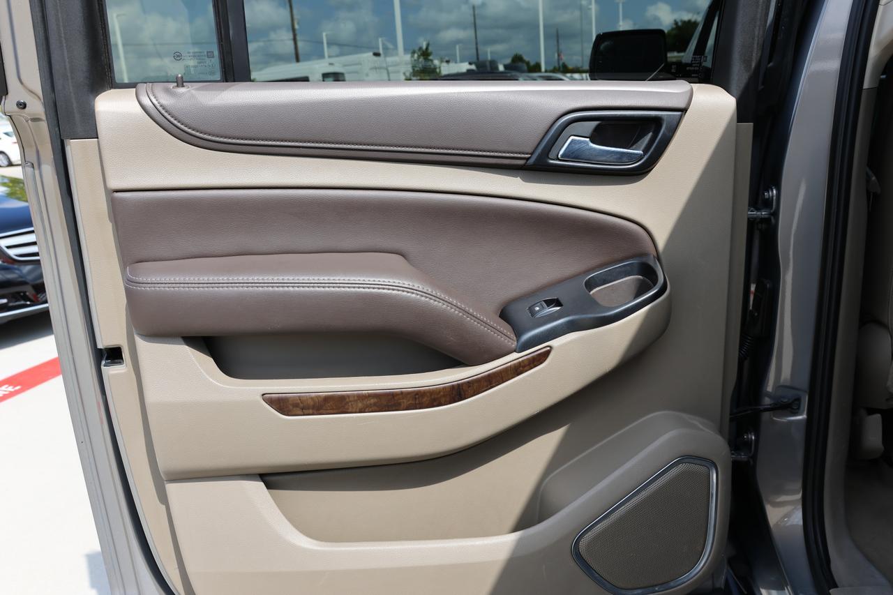 2019 CHEVROLET SUBURBAN 1500 LT Houston TX
