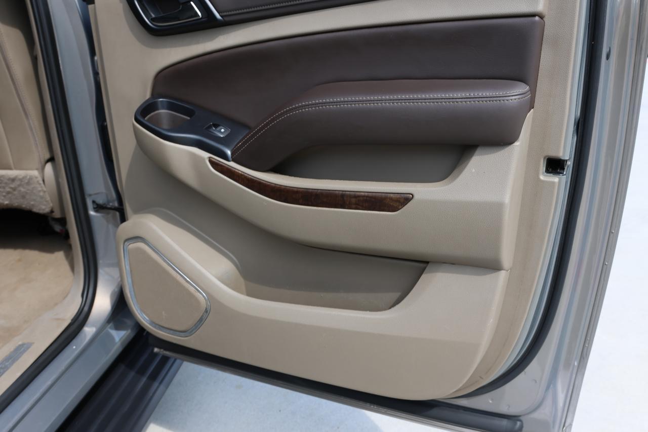 2019 CHEVROLET SUBURBAN 1500 LT Houston TX