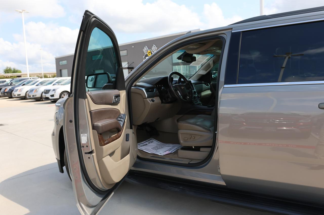 2019 CHEVROLET SUBURBAN 1500 LT Houston TX