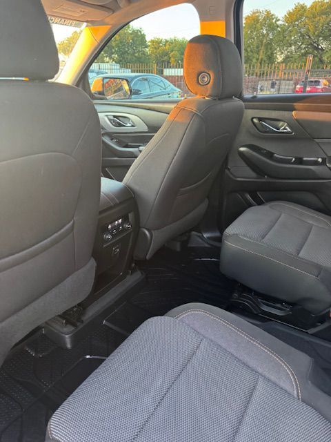 2019 CHEVROLET TRAVERSE LT Grand Prairie TX