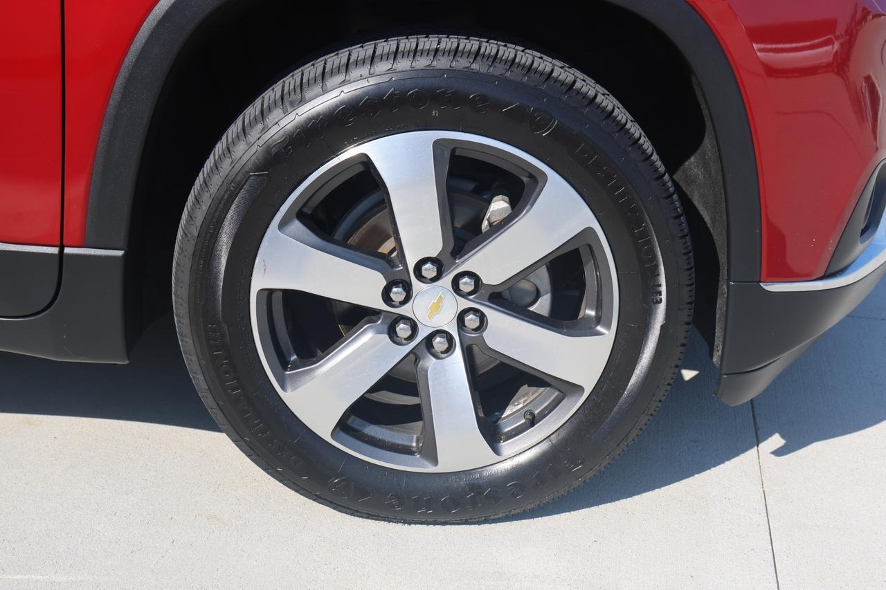 2019 CHEVROLET TRAVERSE LT Houston TX