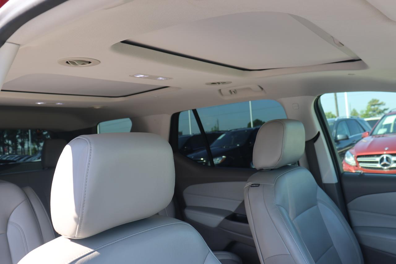 2019 CHEVROLET TRAVERSE LT Houston TX