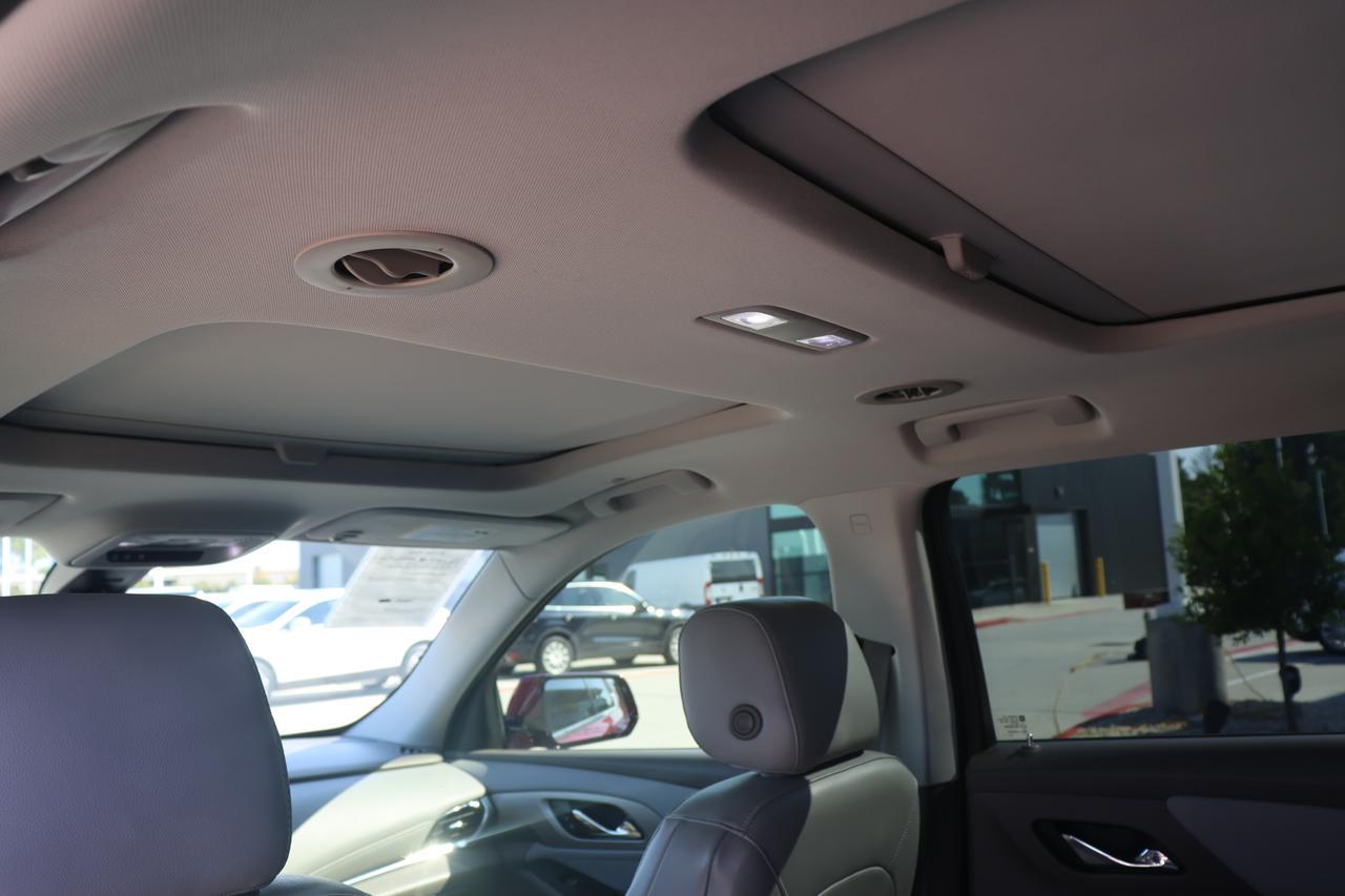 2019 CHEVROLET TRAVERSE LT Houston TX
