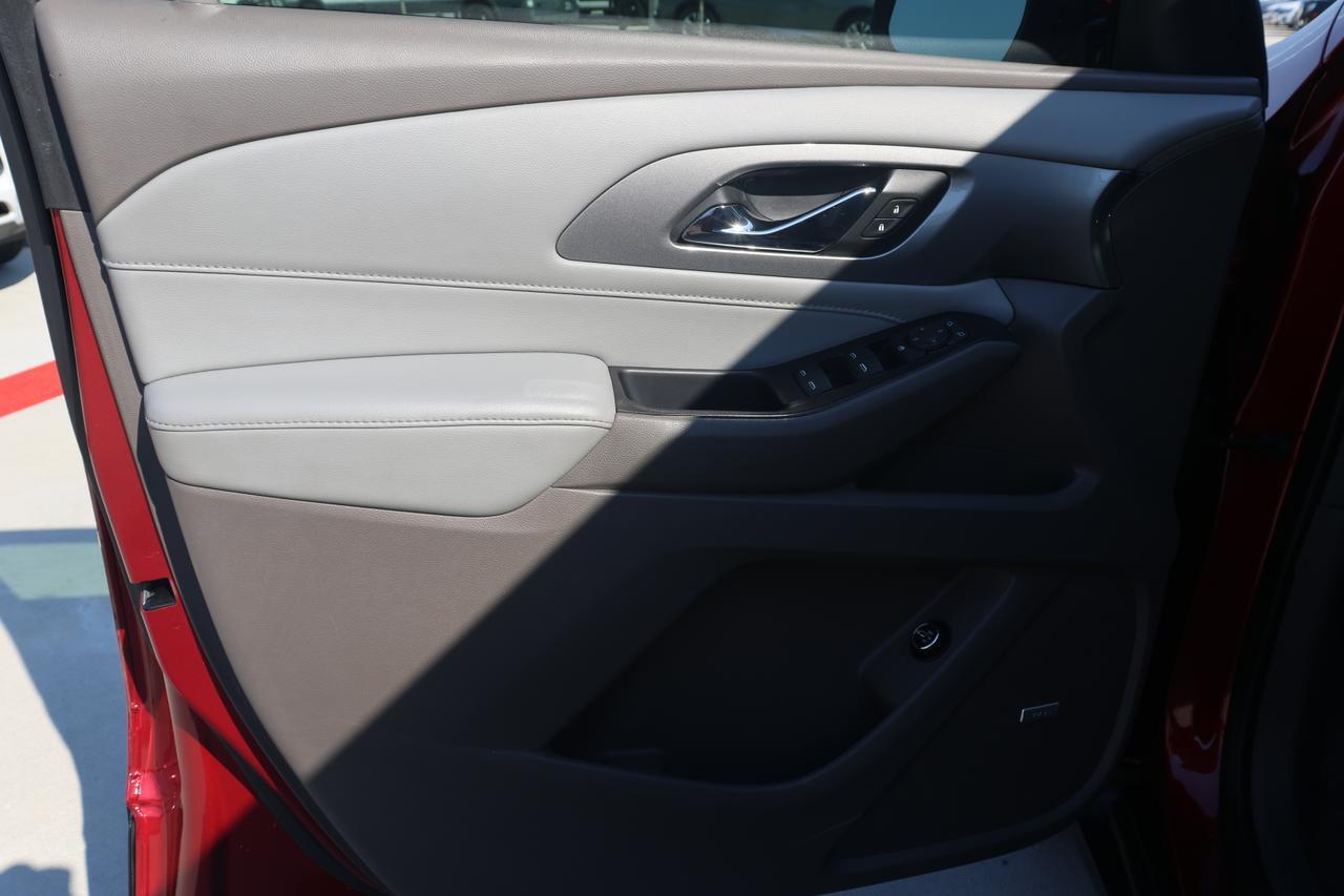 2019 CHEVROLET TRAVERSE LT Houston TX