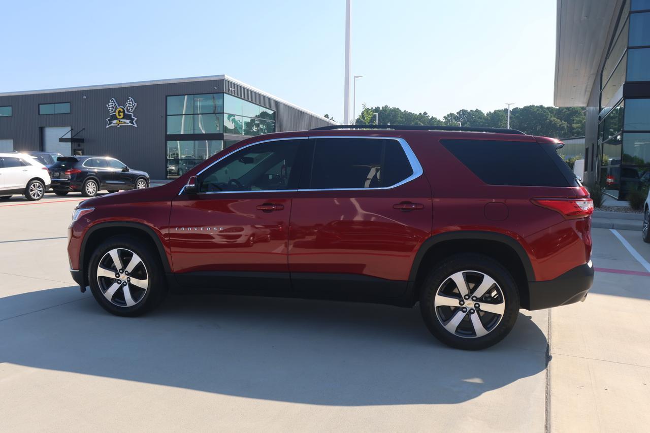 2019 CHEVROLET TRAVERSE LT Houston TX