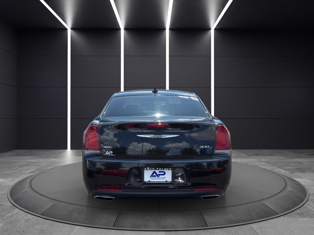 2019 CHRYSLER 300 S Columbus OH