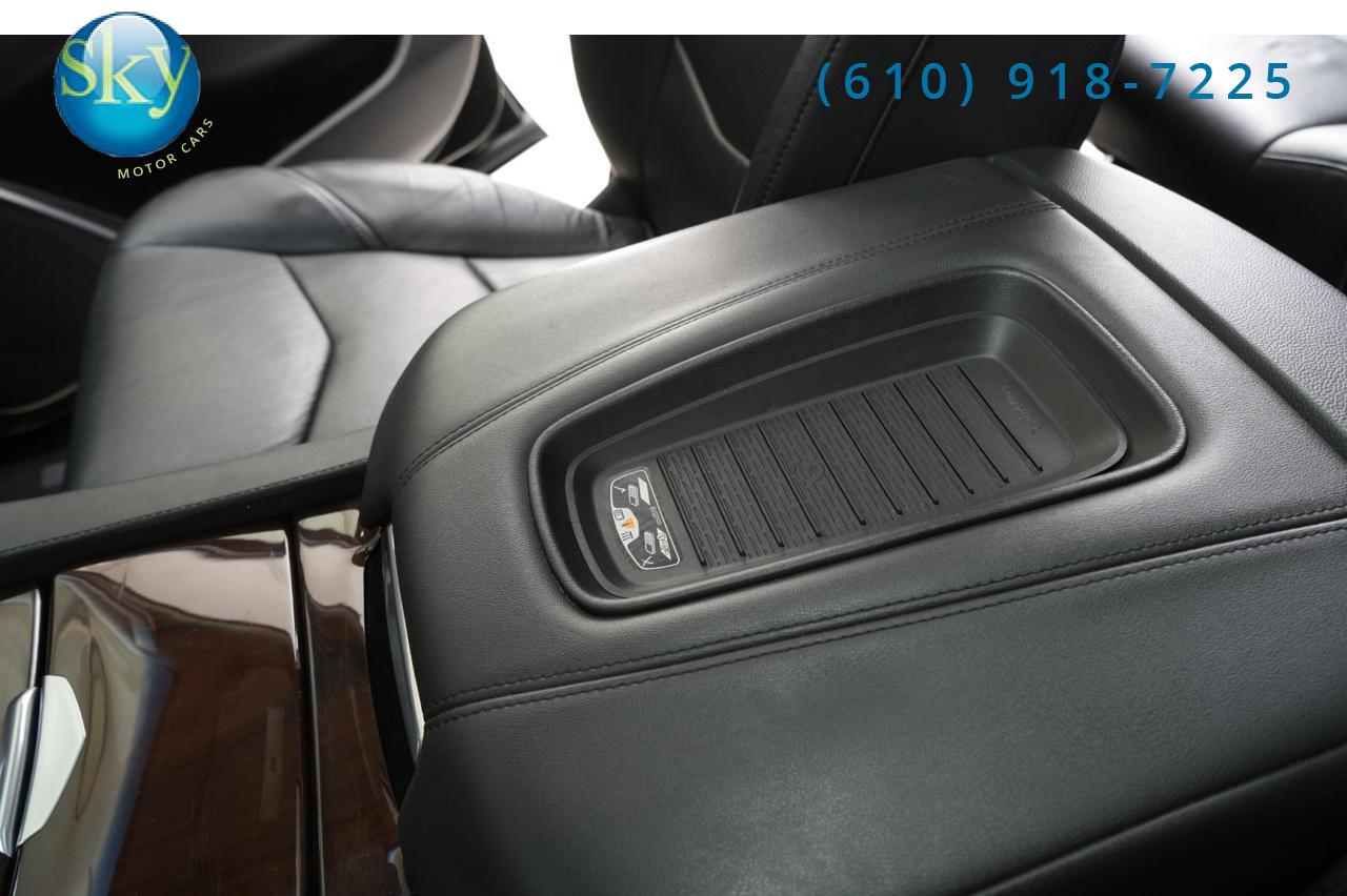 2019 Cadillac Escalade 4WD 8-PASSENGER Luxury Sport Edition + Entertainment West Chester PA