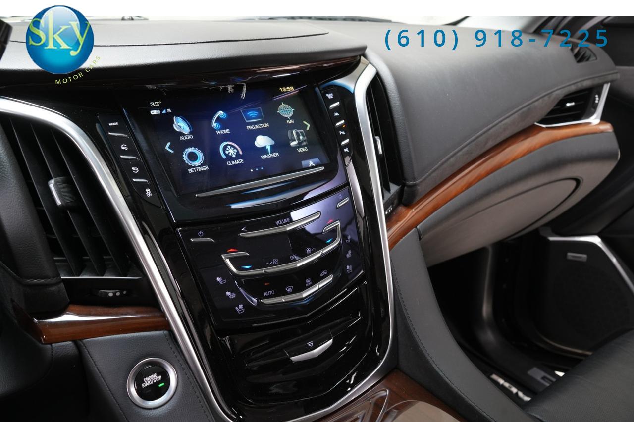 2019 Cadillac Escalade 4WD 8-PASSENGER Luxury Sport Edition + Entertainment West Chester PA