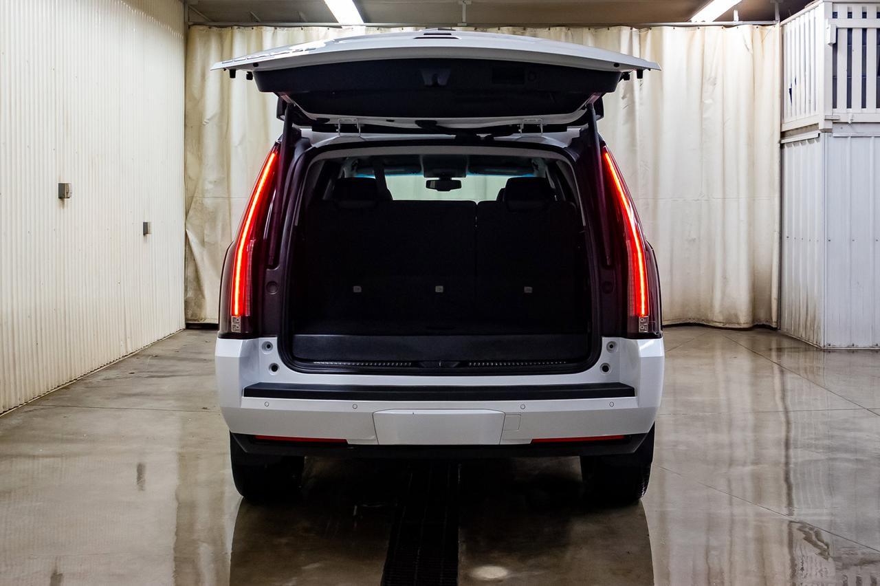 2019 Cadillac Escalade AWD Luxury Leather Nav BCam Red Deer AB