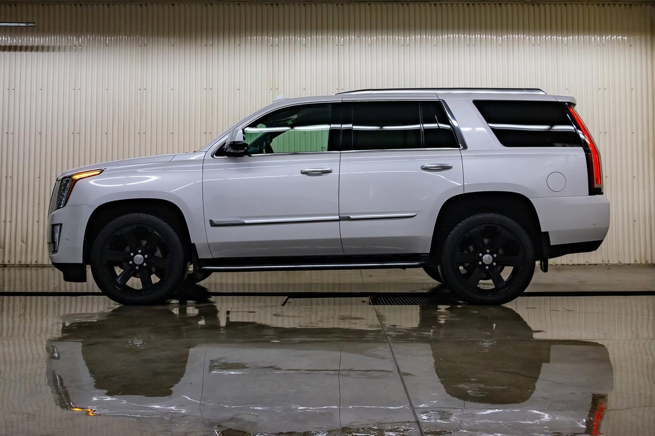 2019 Cadillac Escalade AWD Luxury Leather Nav BCam Red Deer AB