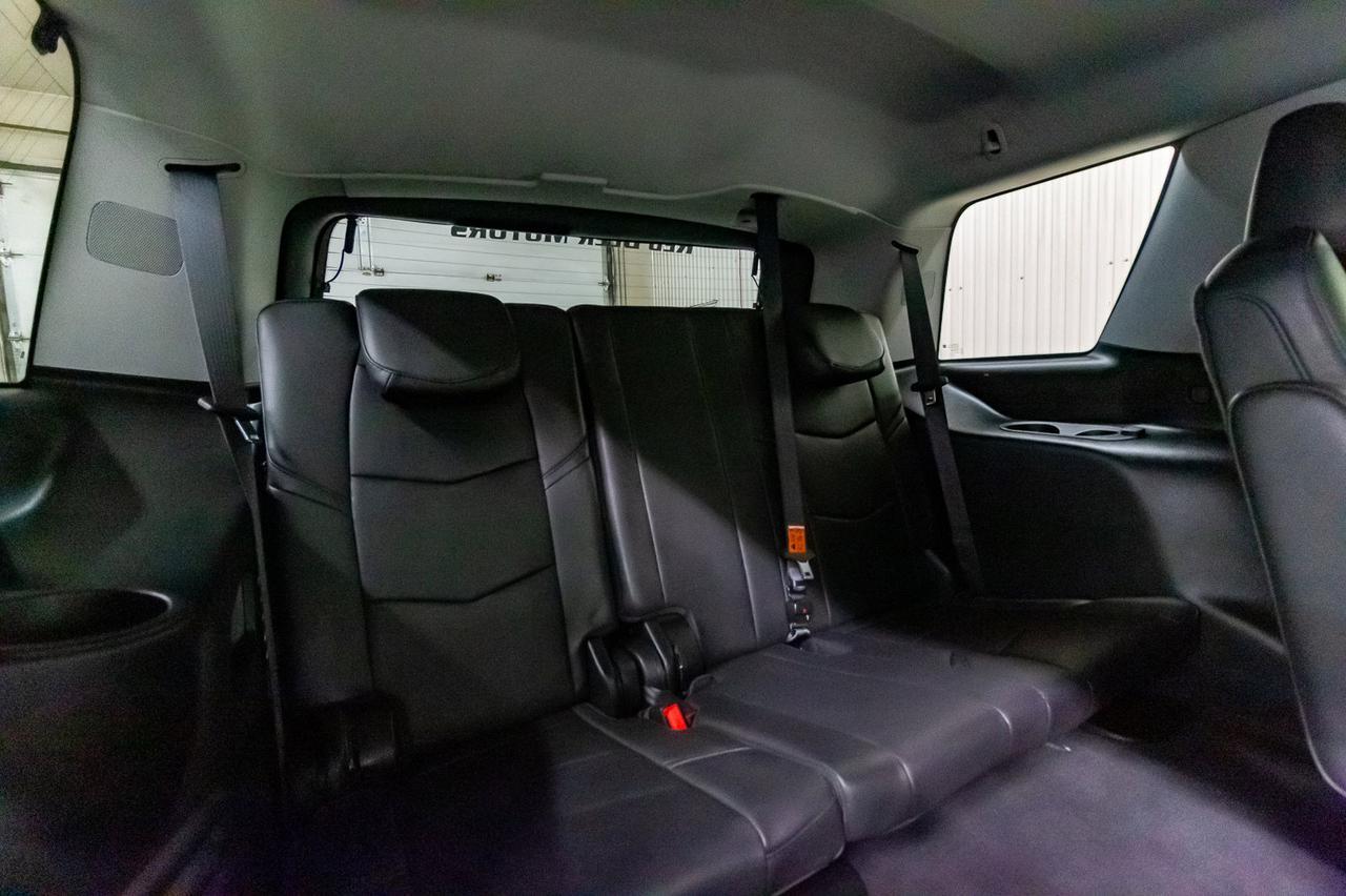 2019 Cadillac Escalade AWD Luxury Leather Nav BCam Red Deer AB