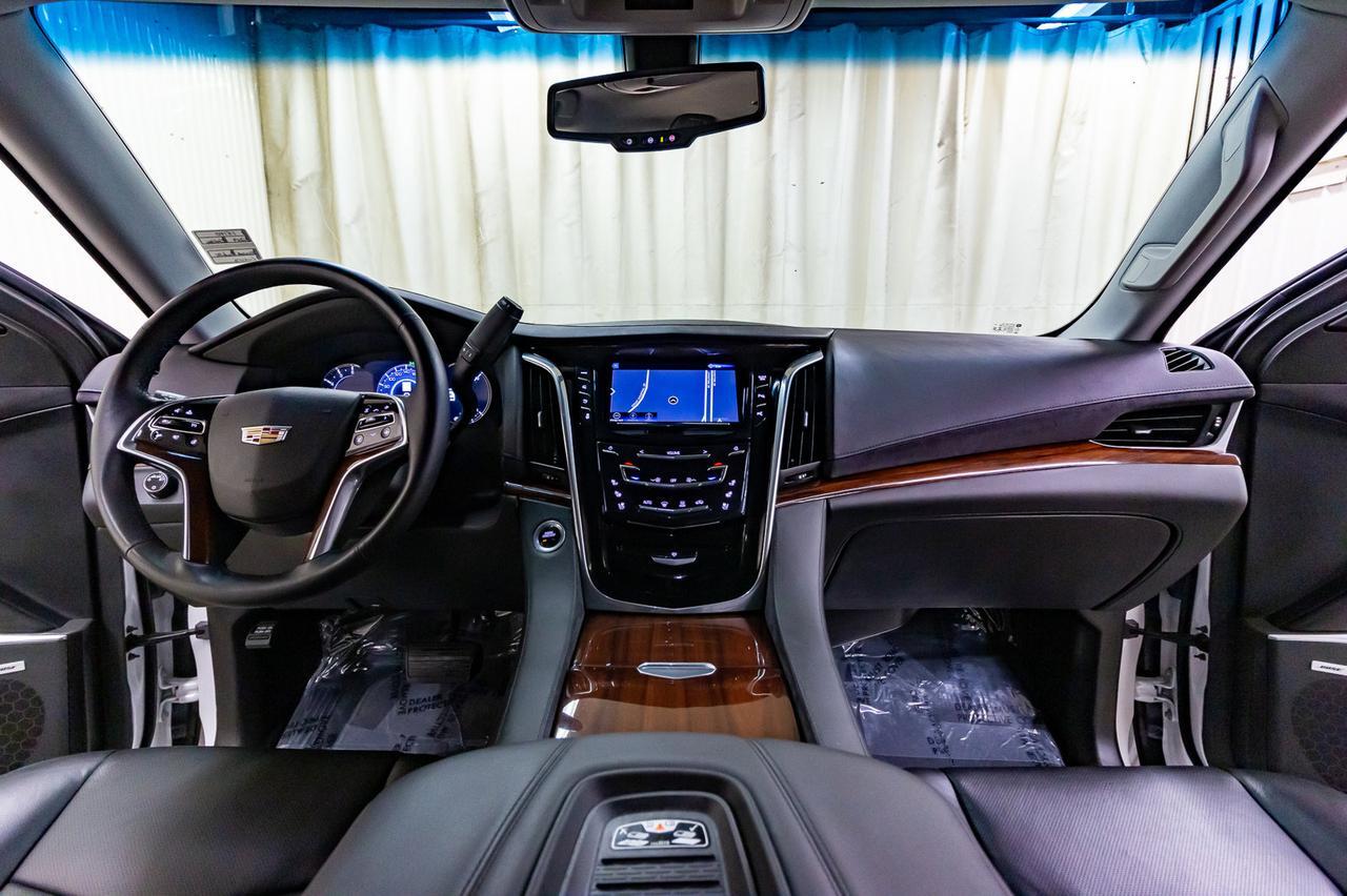 2019 Cadillac Escalade AWD Luxury Leather Nav BCam Red Deer AB