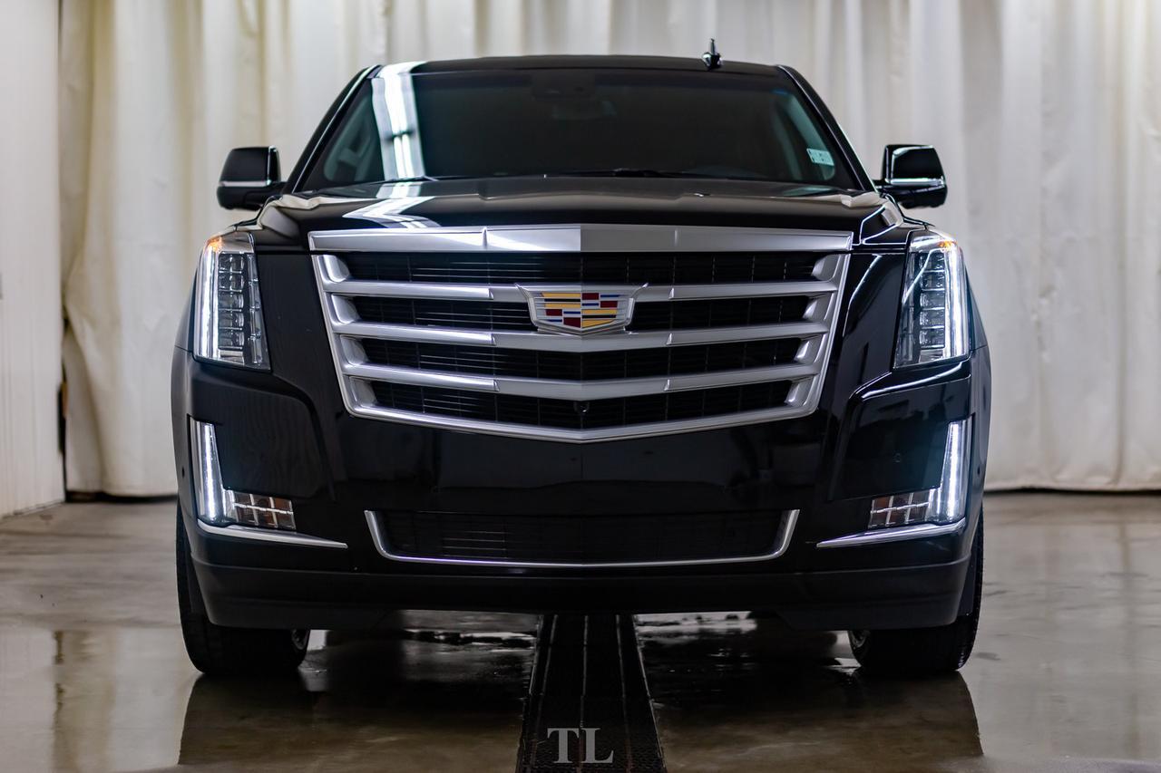 2019 Cadillac Escalade AWD Luxury Leather Roof Nav BCam Red Deer AB